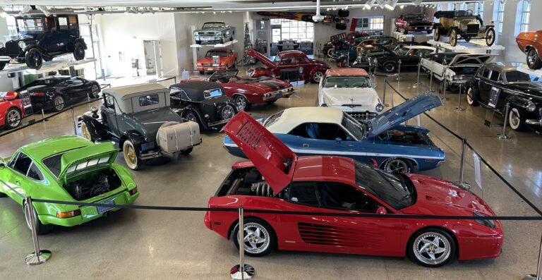 Automobile Gallery