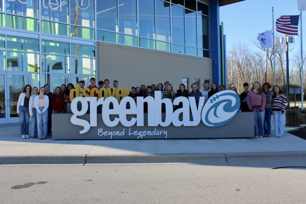 Teen Leadership at Discover Green Bay