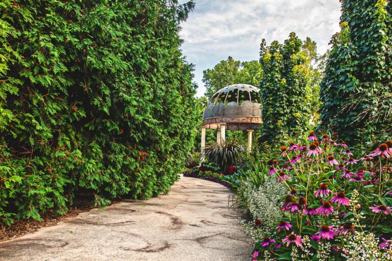 Green Bay Botanical Garden Open House Invites Guests to Explore Garden Weddings & Events